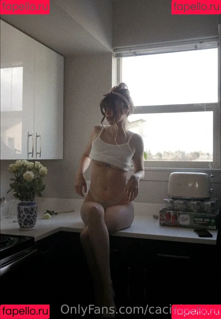 Acacia Kersey Onlyfans Photo Gallery 