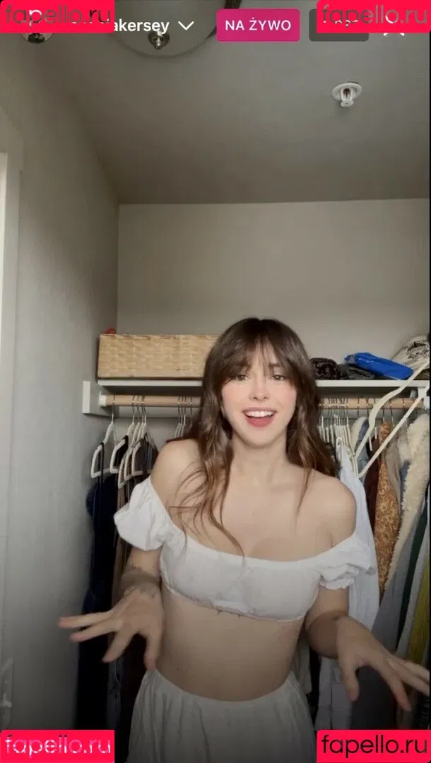 Acacia Kersey Onlyfans Photo Gallery 