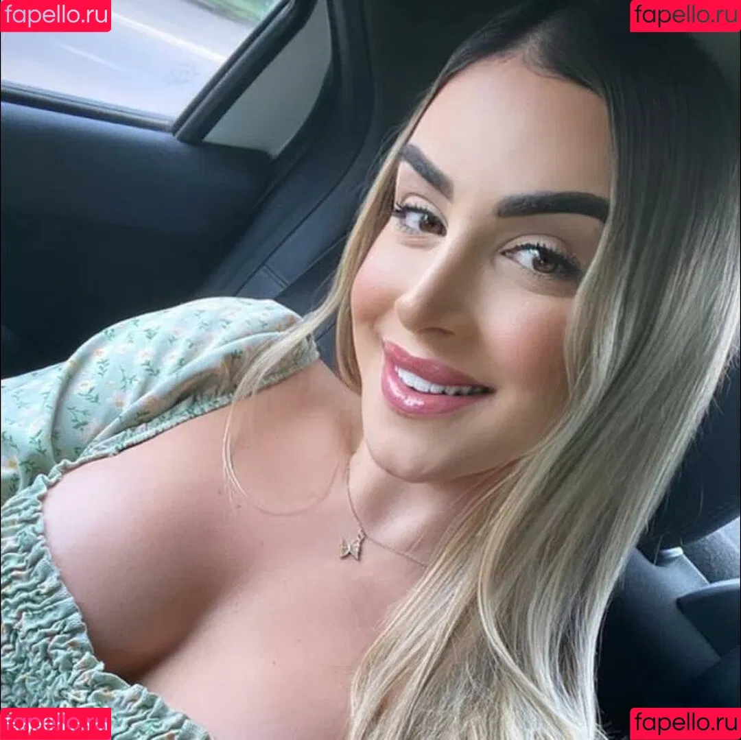 Elloah Guedes Onlyfans Photo Gallery 