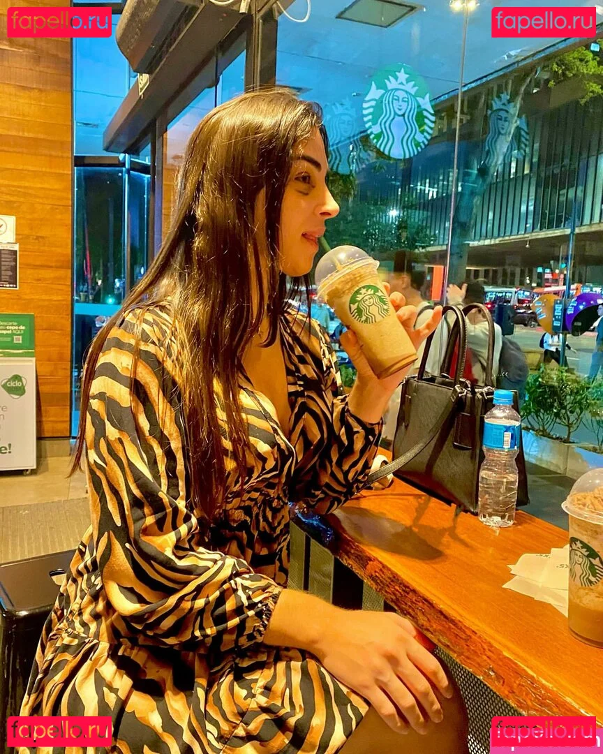 Elloah Guedes Onlyfans Photo Gallery 