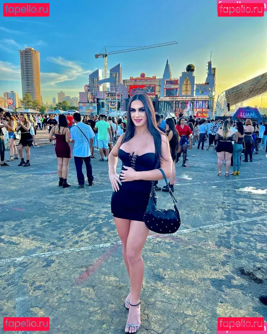 Elloah Guedes Onlyfans Photo Gallery 