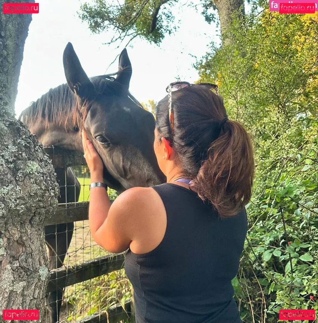 Politicians Female Onlyfans Photo Gallery 