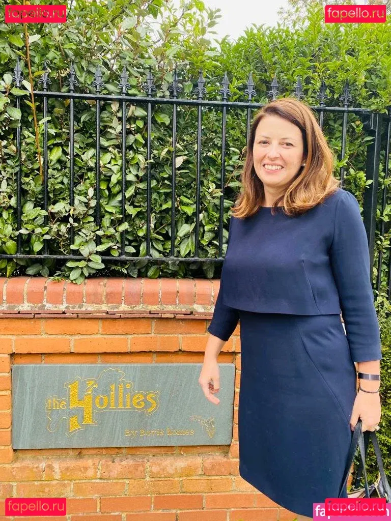 Politicians Female Onlyfans Photo Gallery 