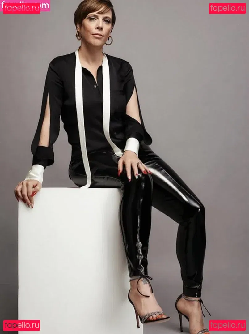 Politicians Female Onlyfans Photo Gallery 