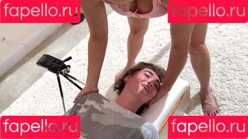 Mondragon Chiropractic Onlyfans Photo Gallery 