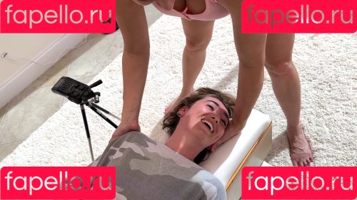 Mondragon Chiropractic Onlyfans Photo Gallery 