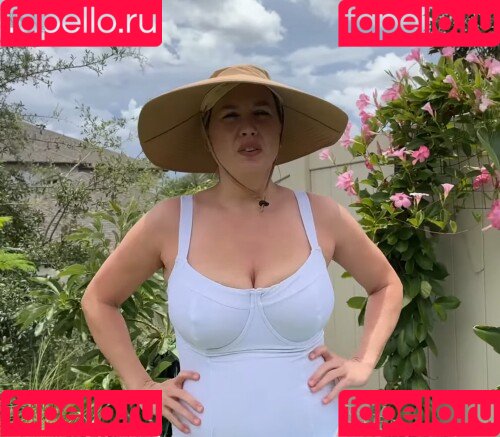 Mondragon Chiropractic Onlyfans Photo Gallery 