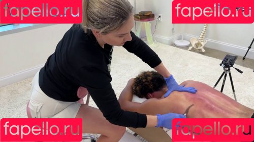 Mondragon Chiropractic Onlyfans Photo Gallery 