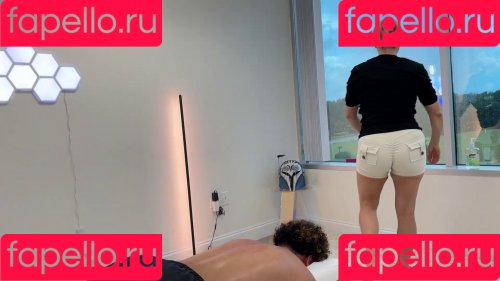 Mondragon Chiropractic Onlyfans Photo Gallery 