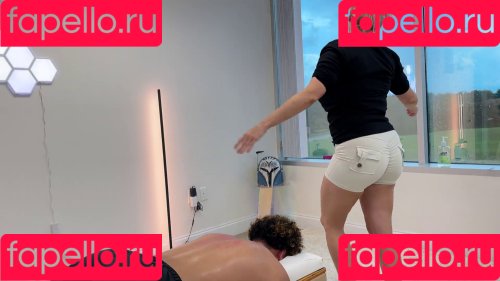 Mondragon Chiropractic Onlyfans Photo Gallery 