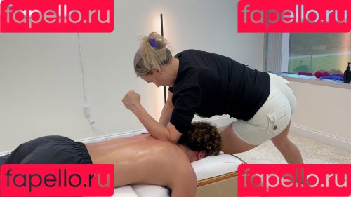 Mondragon Chiropractic Onlyfans Photo Gallery 