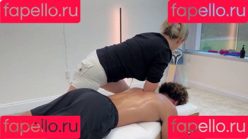 Mondragon Chiropractic Onlyfans Photo Gallery 