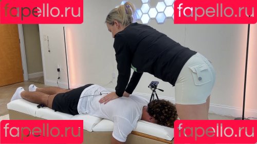 Mondragon Chiropractic Onlyfans Photo Gallery 