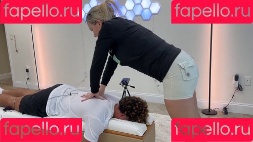 Mondragon Chiropractic Onlyfans Photo Gallery 