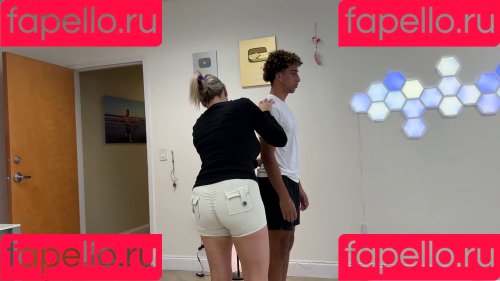 Mondragon Chiropractic Onlyfans Photo Gallery 