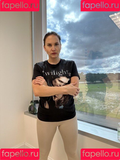 Mondragon Chiropractic Onlyfans Photo Gallery 