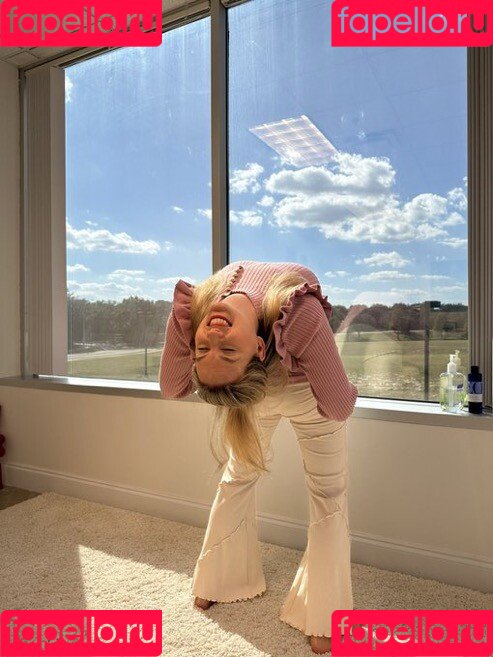 Mondragon Chiropractic Onlyfans Photo Gallery 