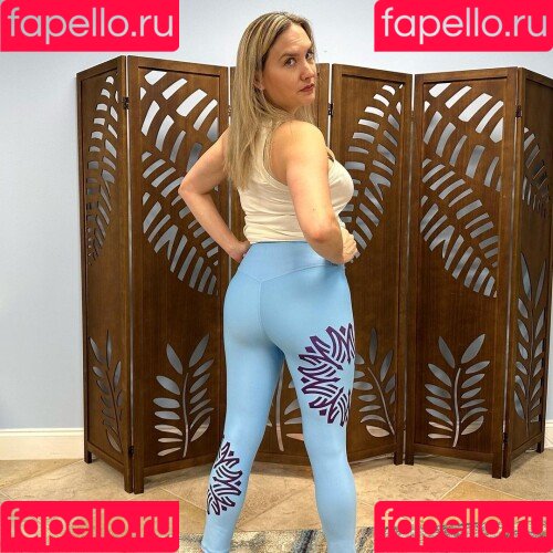 Mondragon Chiropractic Onlyfans Photo Gallery 