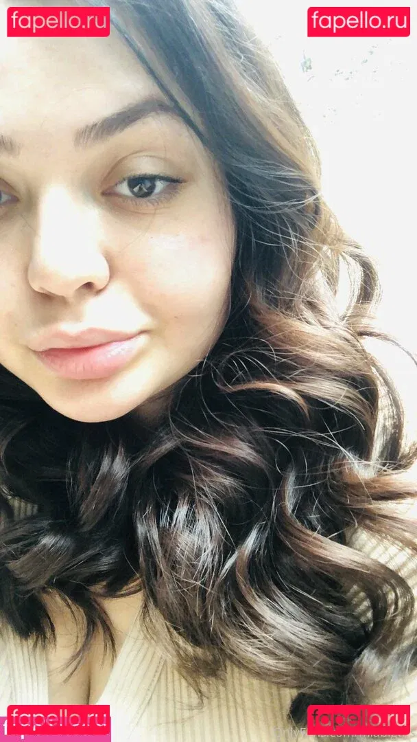 Miabigtits Onlyfans Photo Gallery 