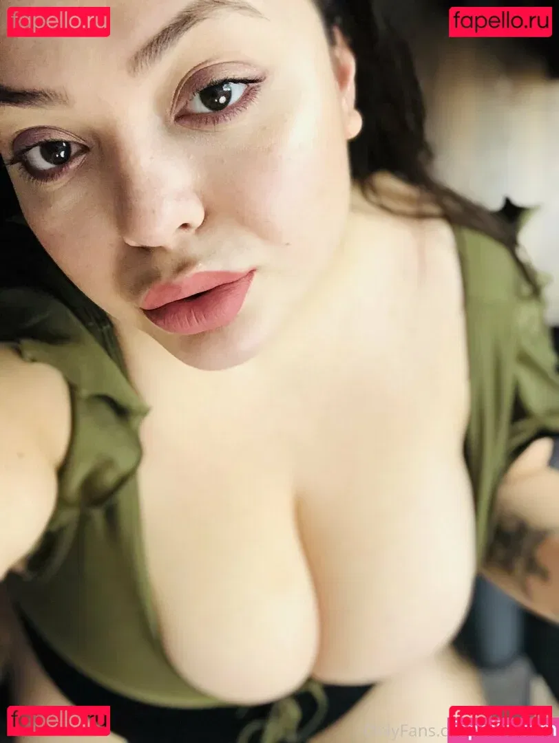 Miabigtits Onlyfans Photo Gallery 
