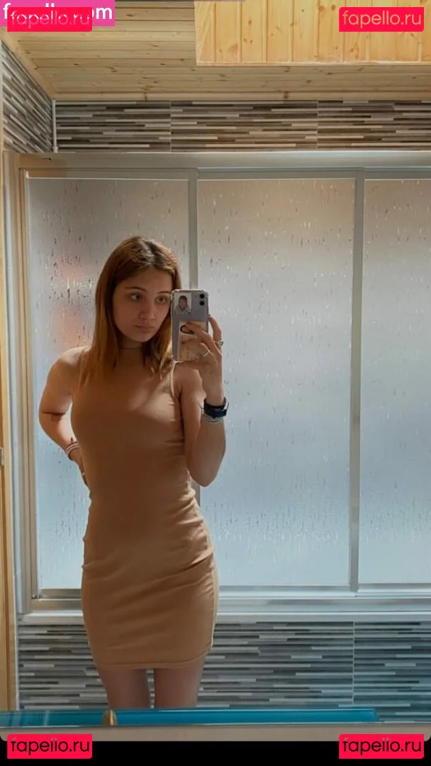 nerearoodriiguez Onlyfans Photo Gallery 