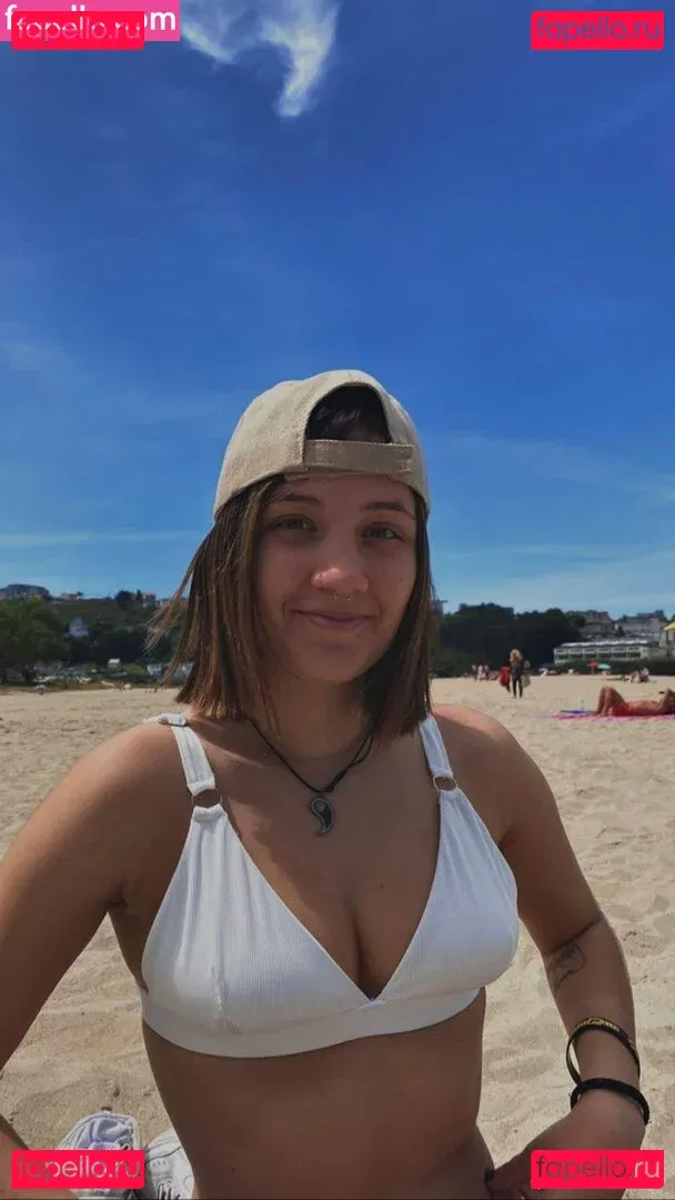 nerearoodriiguez Onlyfans Photo Gallery 