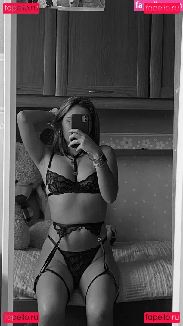 nerearoodriiguez Onlyfans Photo Gallery 