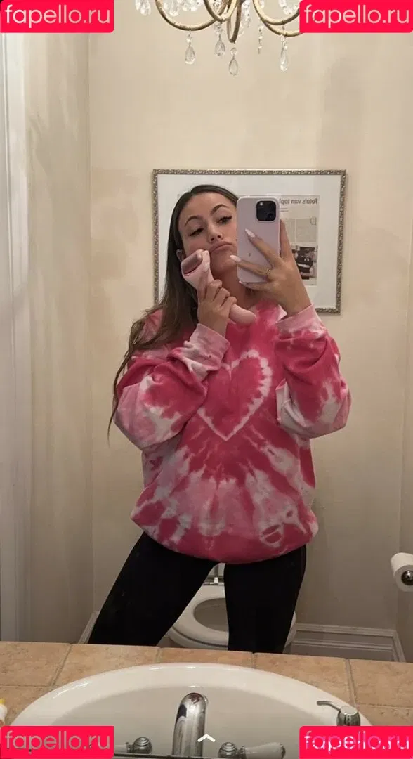 Zoe Fergurson Onlyfans Photo Gallery 