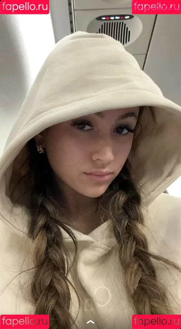Zoe Fergurson Onlyfans Photo Gallery 
