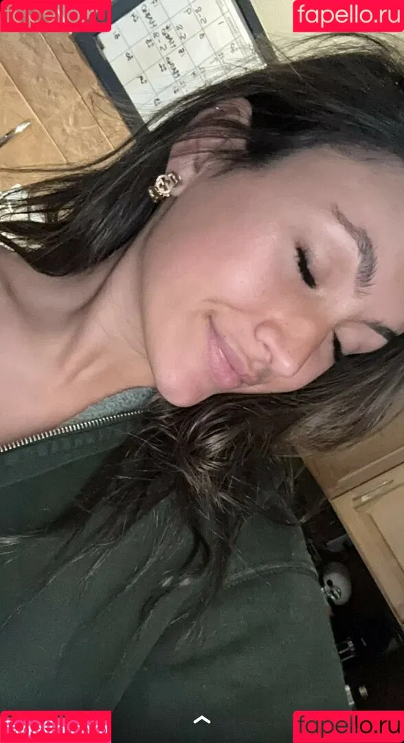 Zoe Fergurson Onlyfans Photo Gallery 
