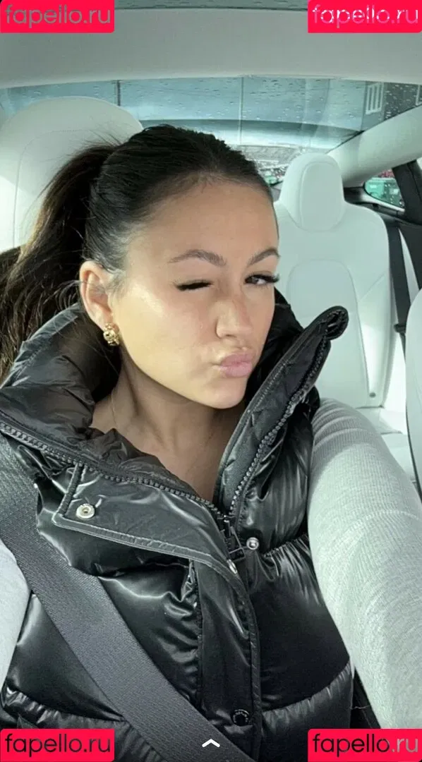 Zoe Fergurson Onlyfans Photo Gallery 