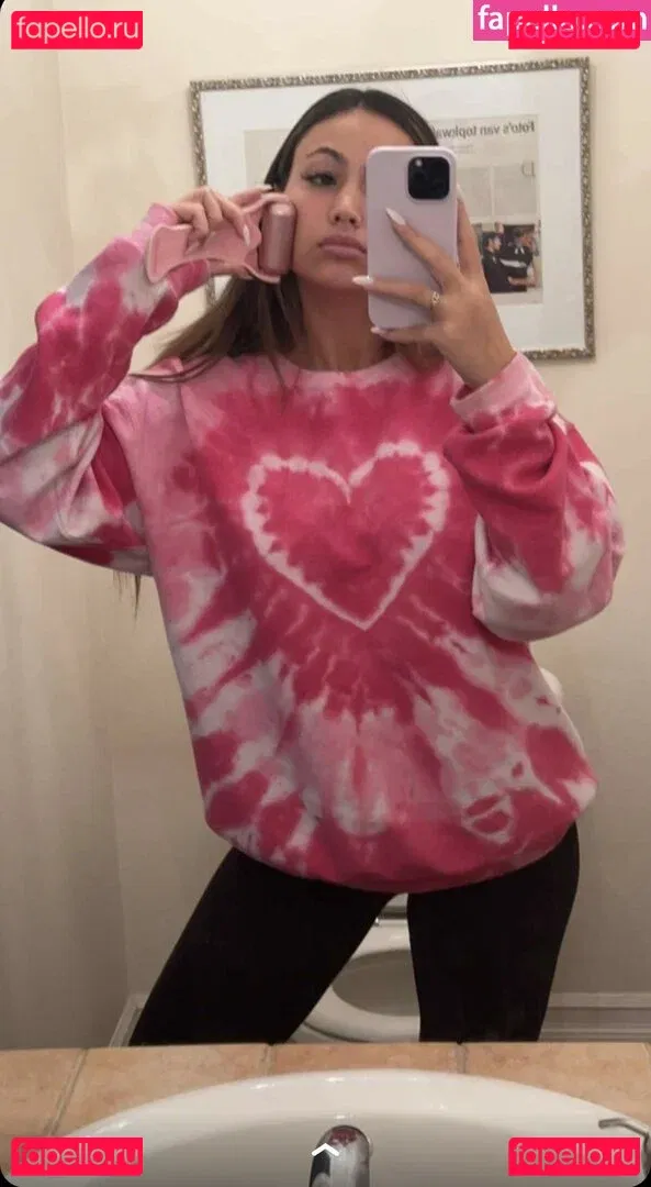 Zoe Fergurson Onlyfans Photo Gallery 