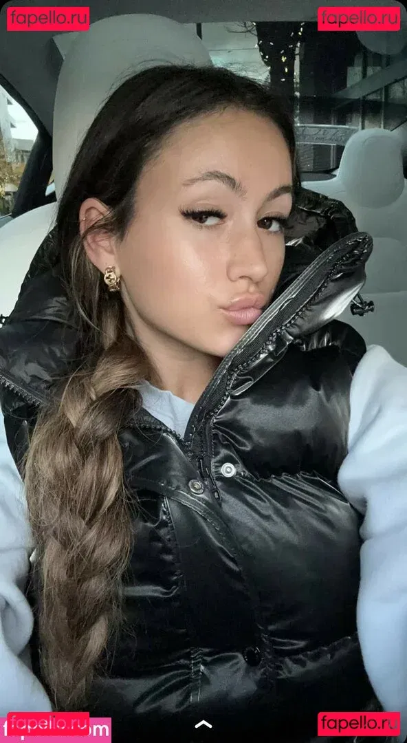 Zoe Fergurson Onlyfans Photo Gallery 