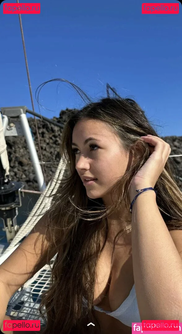 Zoe Fergurson Onlyfans Photo Gallery 