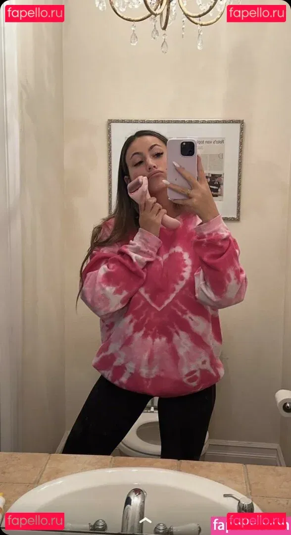 Zoe Fergurson Onlyfans Photo Gallery 