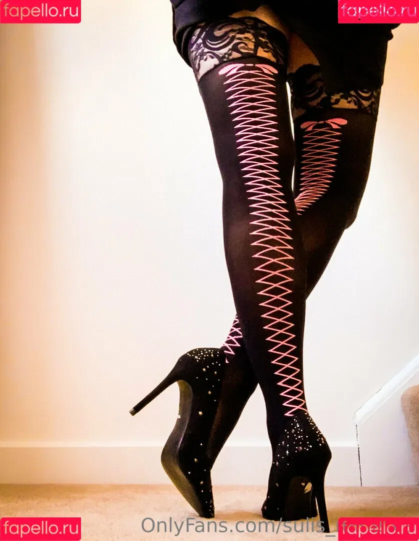sulis_minerva Onlyfans Photo Gallery 