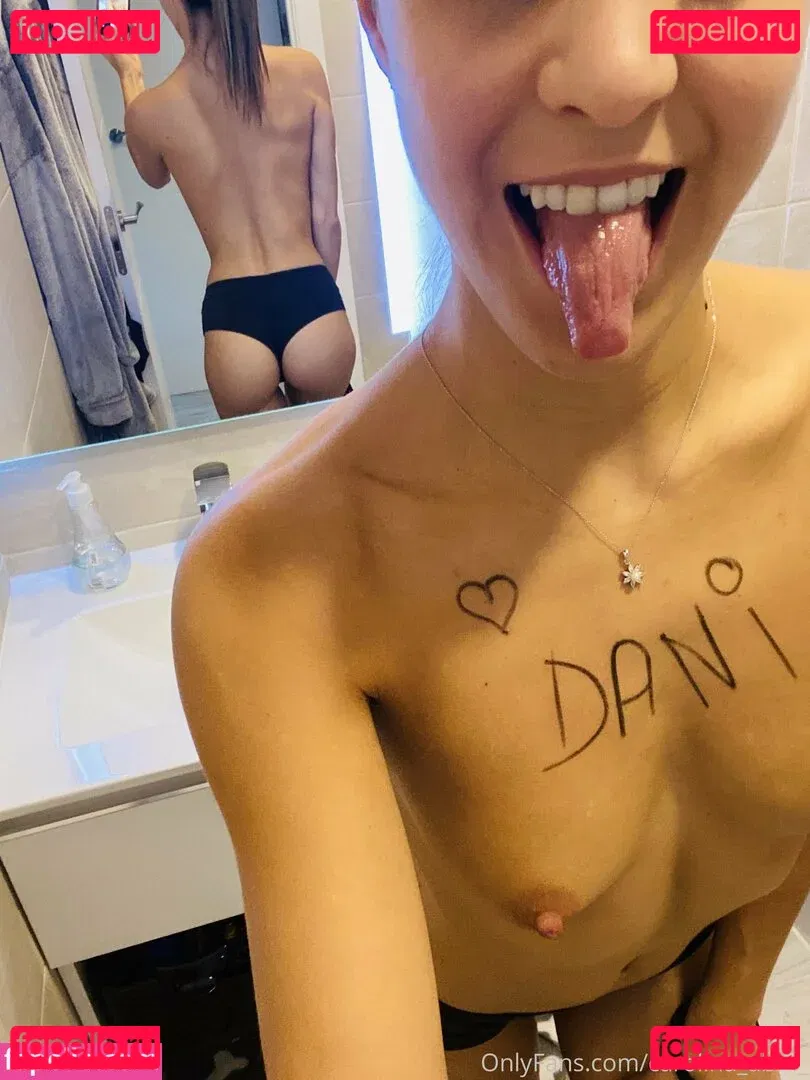 Carolina Abril Onlyfans Photo Gallery 