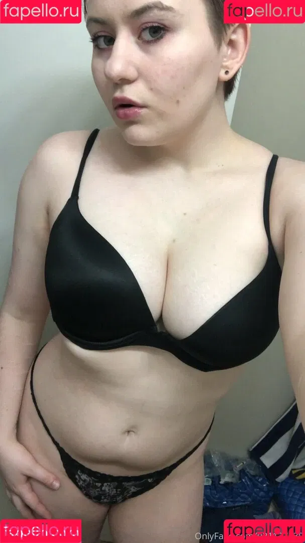 vivianablack Onlyfans Photo Gallery 