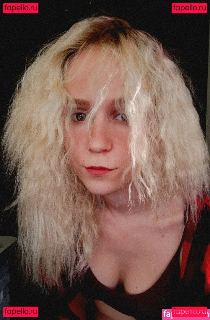 Fox Tsai-Shen Onlyfans Photo Gallery 