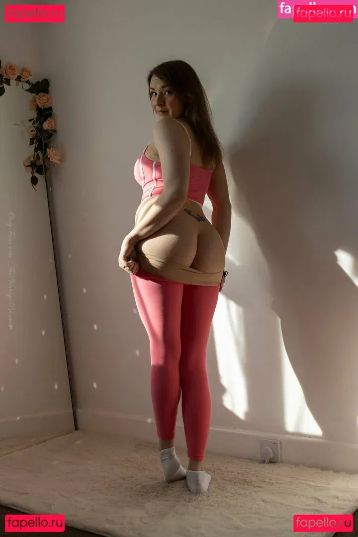 TheVintagePrincess Onlyfans Photo Gallery 