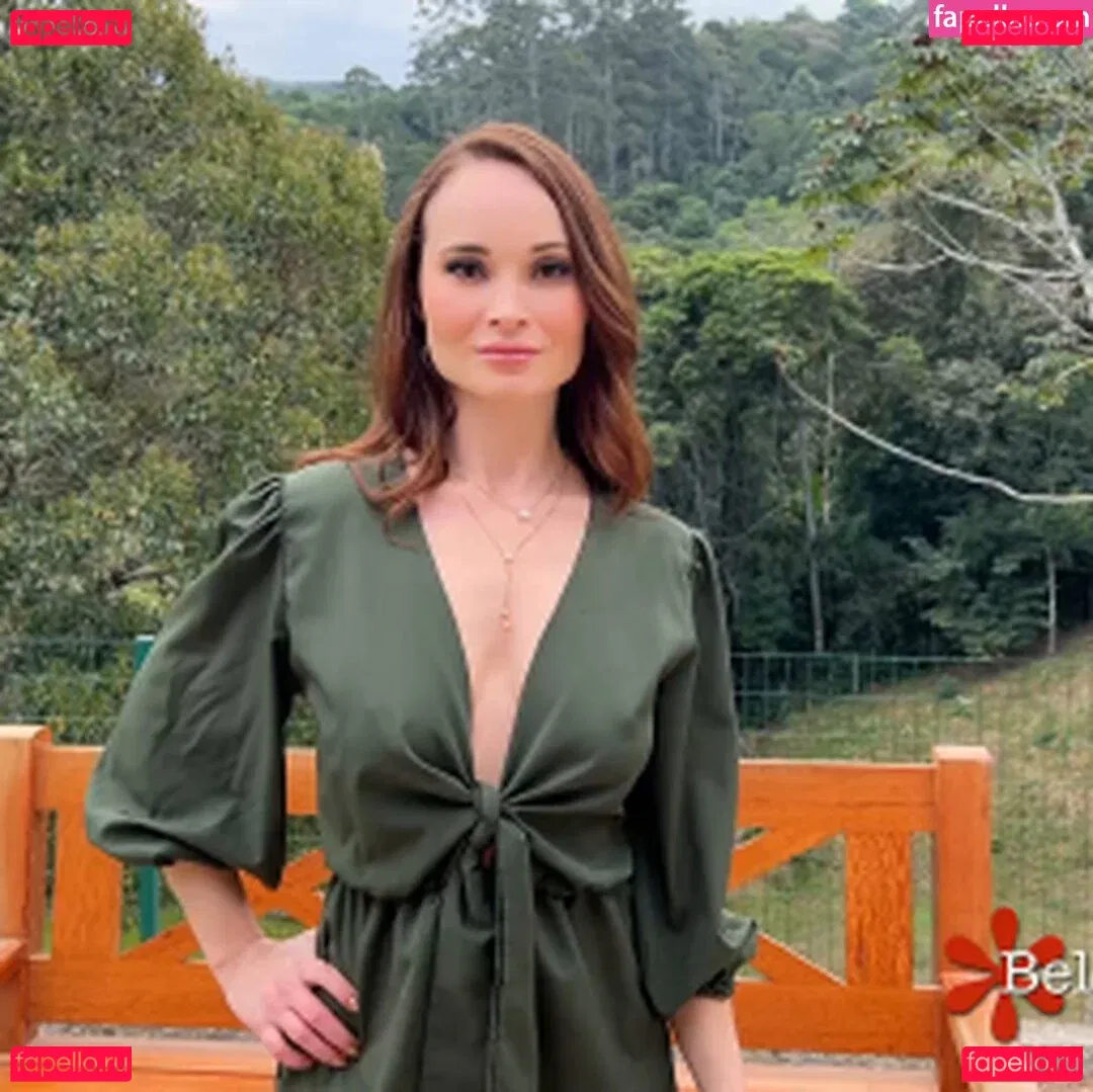 Bellada Semana Onlyfans Photo Gallery 