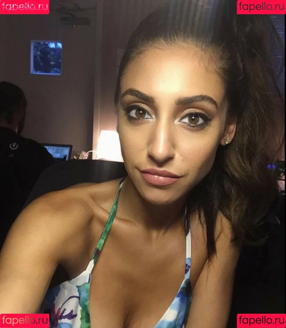 Andrea Helfrich Onlyfans Photo Gallery 