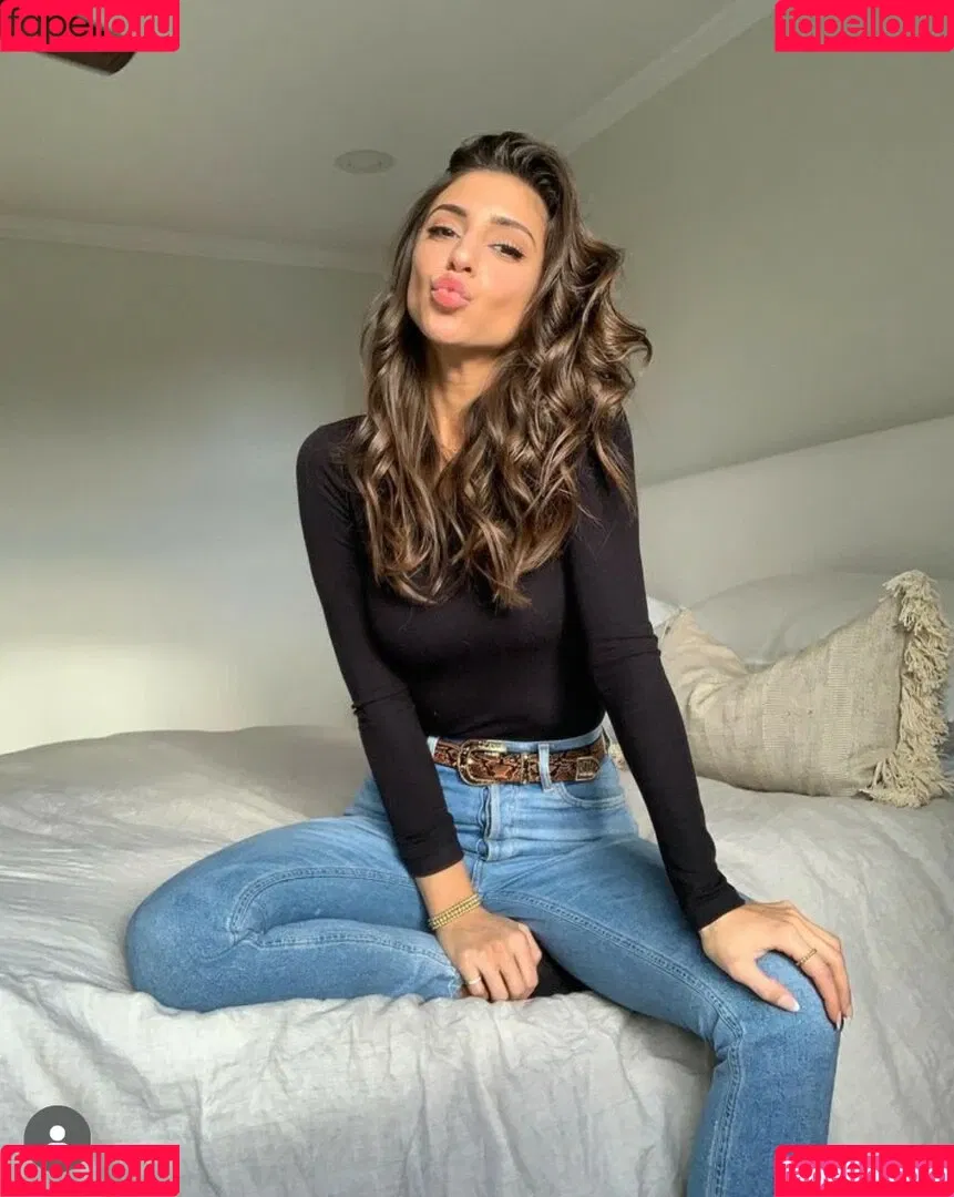 Andrea Helfrich Onlyfans Photo Gallery 