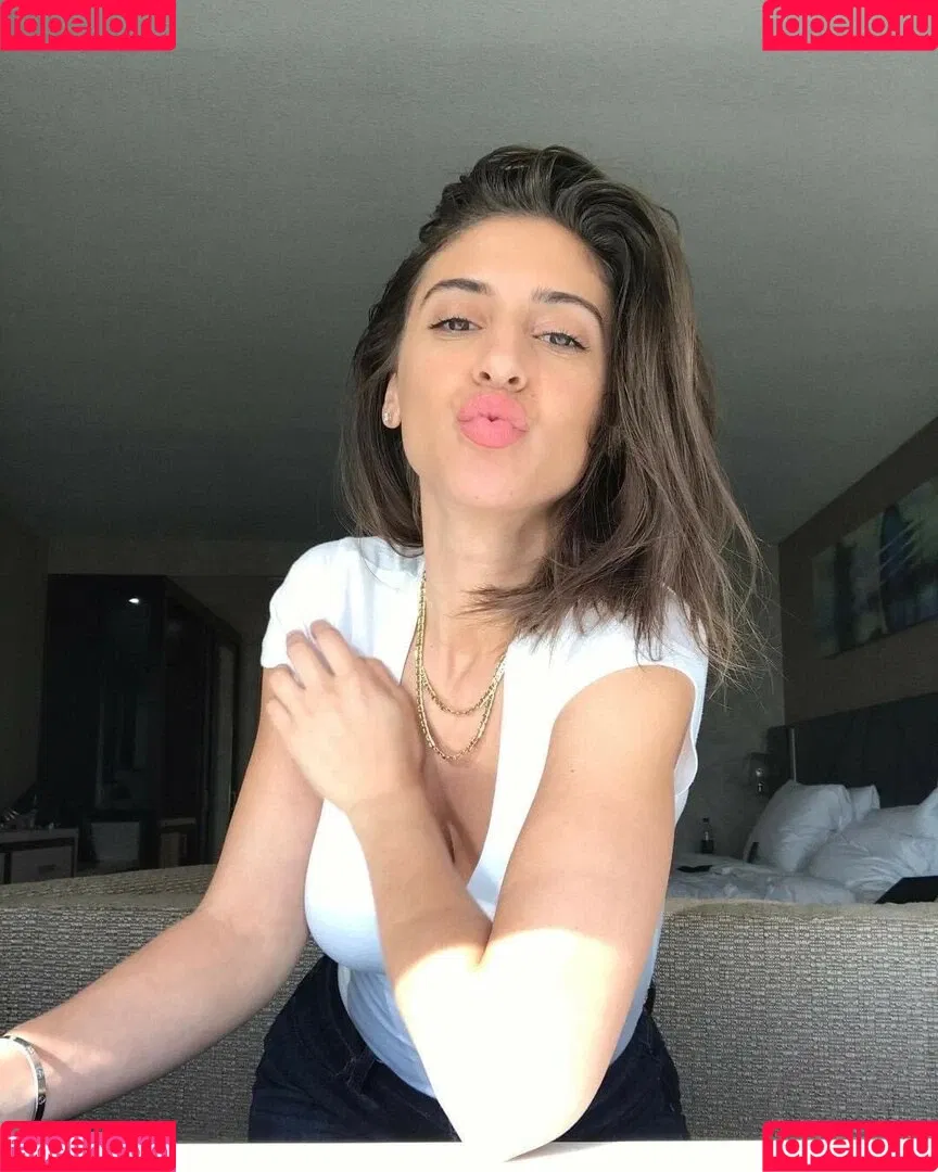 Andrea Helfrich Onlyfans Photo Gallery 