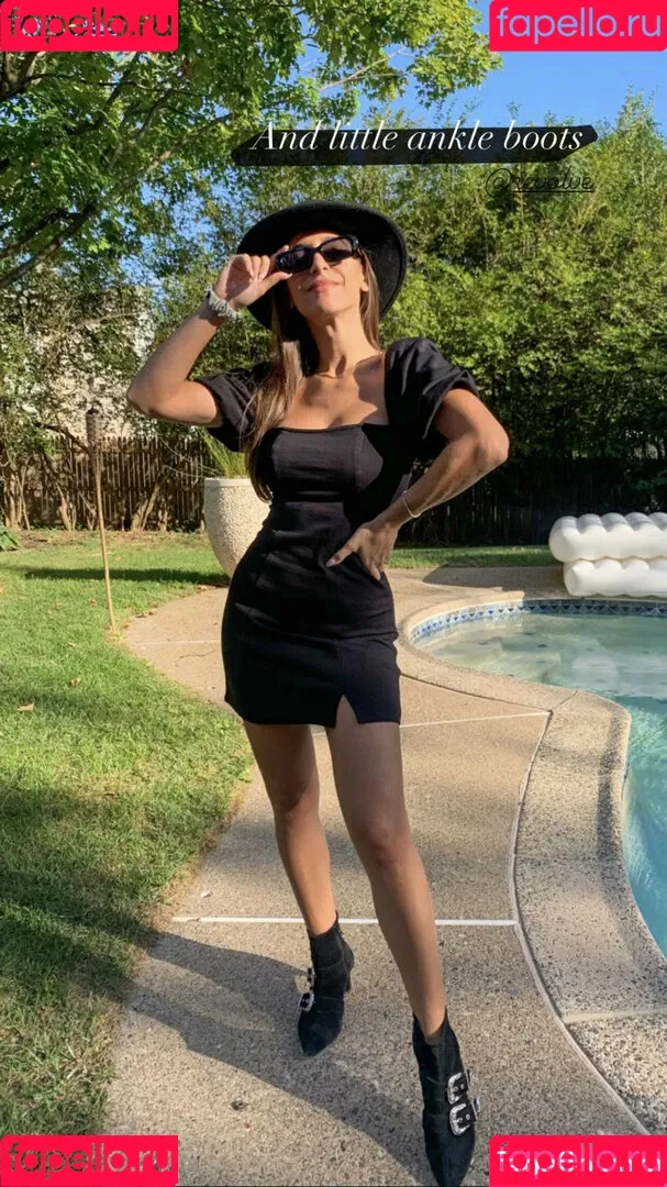 Andrea Helfrich Onlyfans Photo Gallery 