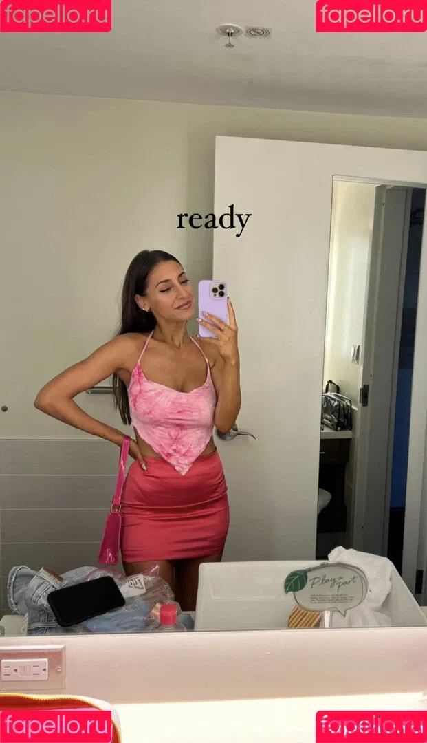 Andrea Helfrich Onlyfans Photo Gallery 