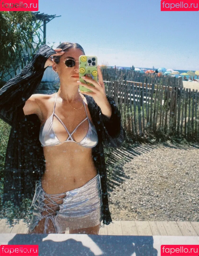 Andrea Helfrich Onlyfans Photo Gallery 