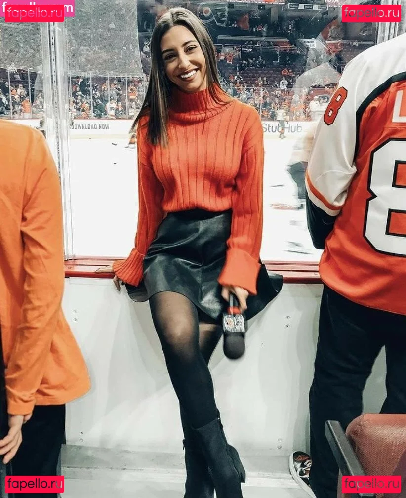 Andrea Helfrich Onlyfans Photo Gallery 