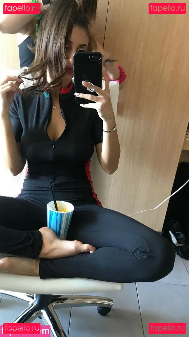 Andrea Helfrich Onlyfans Photo Gallery 