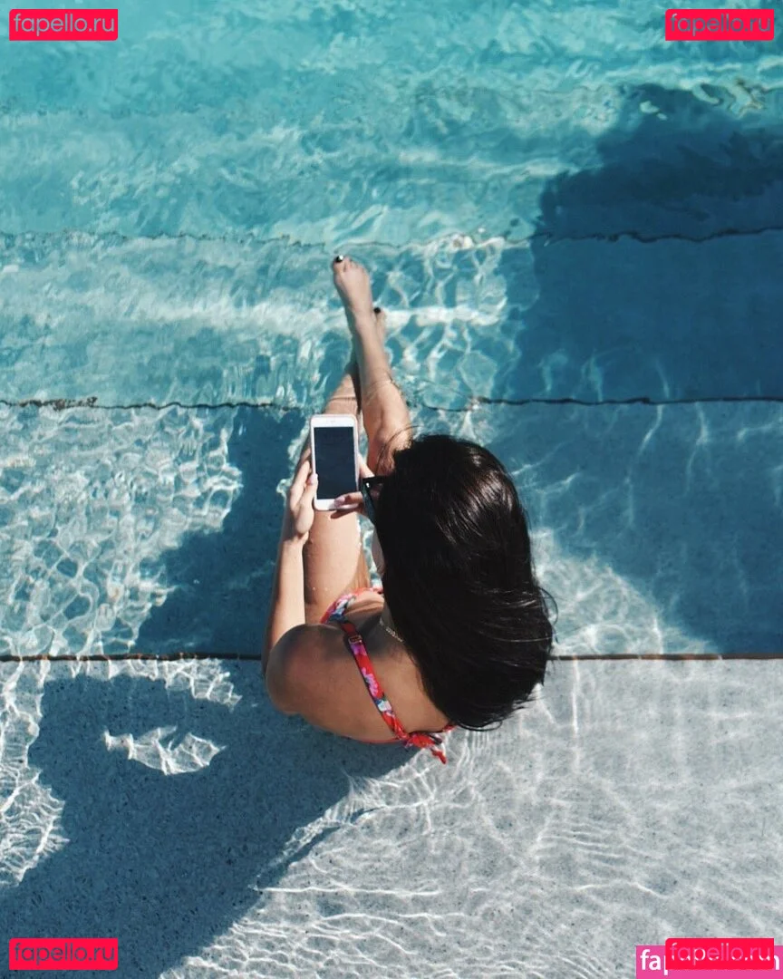 Andrea Helfrich Onlyfans Photo Gallery 